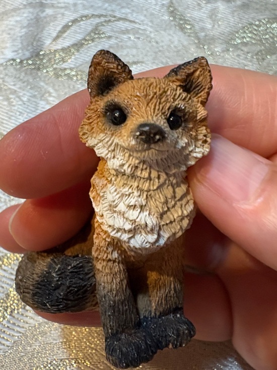 Stone critter Littles Other - Vintage Decorative Brown Fox Figurine - Charming Woodland Accent